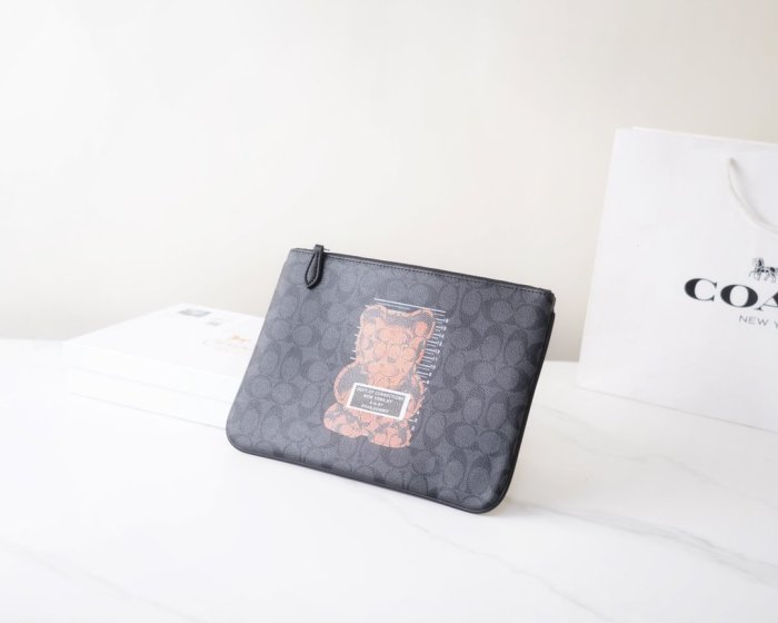 202204SS コーチCoach メンズ ハンドバックスーパーコピー