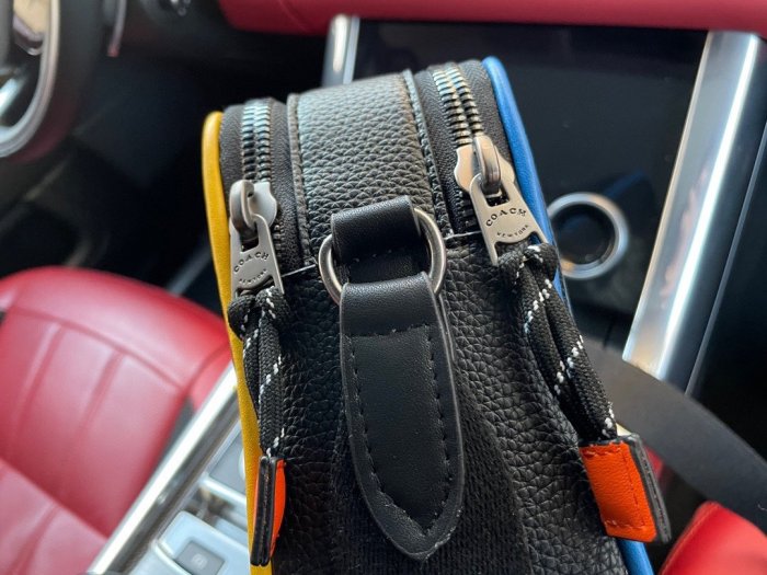 202204SS コーチCoach メンズ ショルダーバッグスーパーコピー