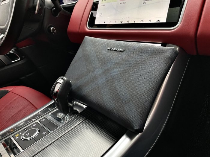 202204SS新作 バーバリーBurberry メンズ ハンドバックスーパーコピー