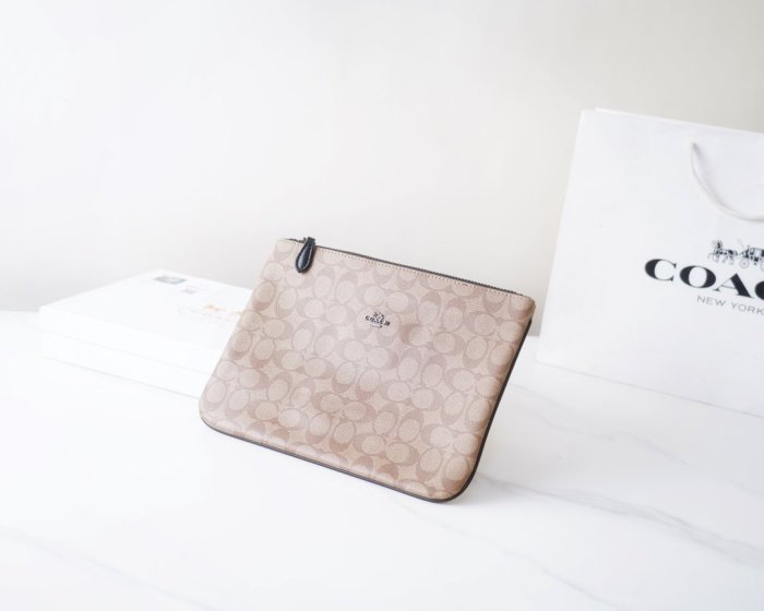 202204SS コーチCoach メンズ ハンドバックスーパーコピー