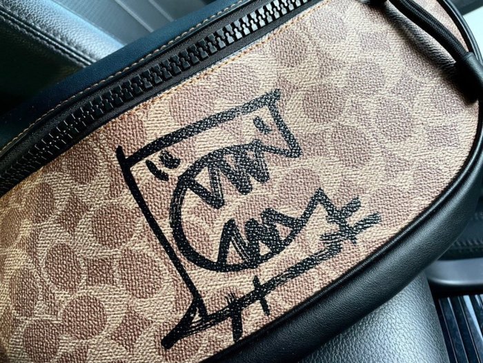 202204SS コーチCoach メンズ ショルダーバッグスーパーコピー
