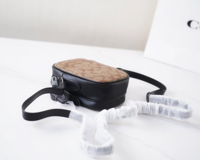 202204SS コーチCoach メンズ ショルダーバッグスーパーコピー