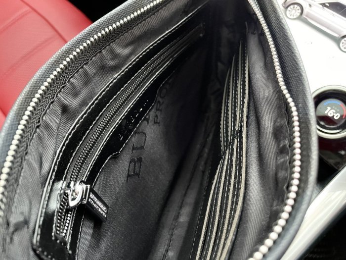 202204SS新作 バーバリーBurberry メンズ ハンドバックスーパーコピー