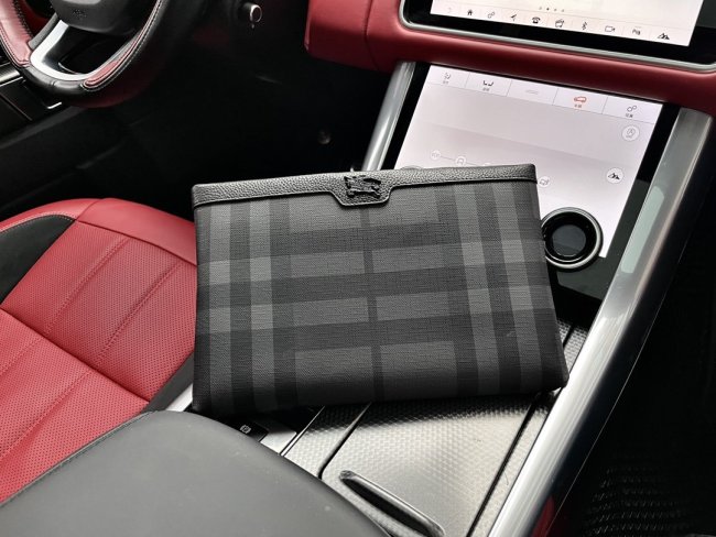 202204SS新作 バーバリーBurberry メンズ ハンドバックスーパーコピー