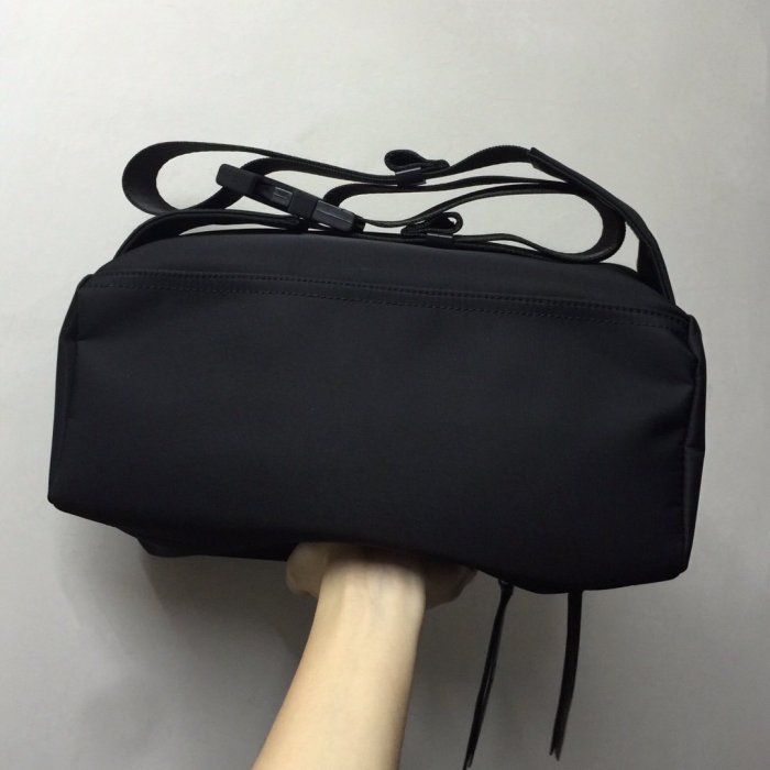 202204SS ジバンシィGivenchyメンズ ショルダーバッグスーパーコピー
