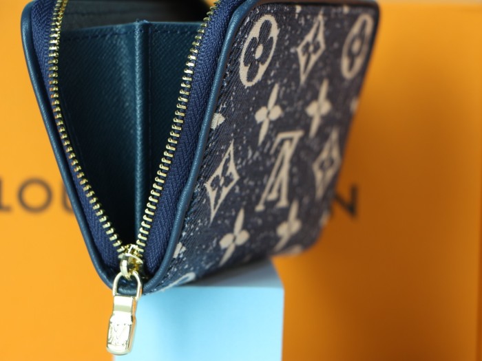 202204SS ルイヴィトンLOUIS VUITTON 新作通販 短財布スーパーコピー