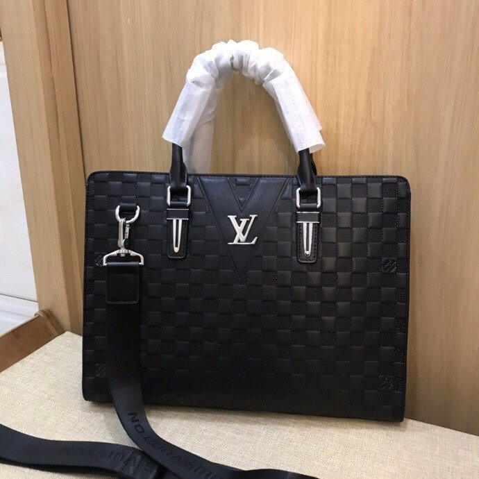 202204SS新作 Louis Vuitton ルイヴィトン メンズハンドバックスーパーコピー