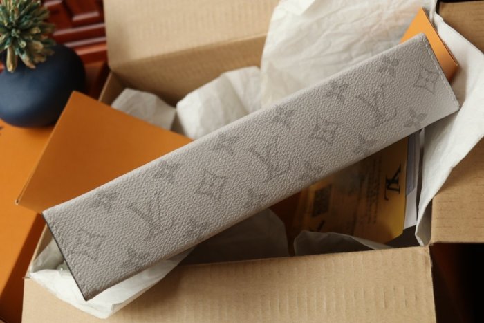 202204SS新作 Louis Vuitton ルイヴィトン メンズ ハンドバックスーパーコピー