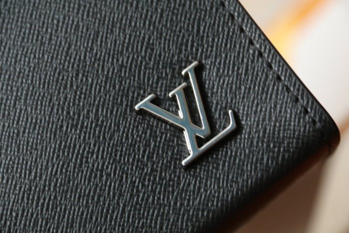 202204SS新作 Louis Vuitton ルイヴィトン メンズ ハンドバックスーパーコピー