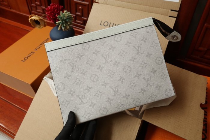 202204SS新作 Louis Vuitton ルイヴィトン メンズ ハンドバックスーパーコピー