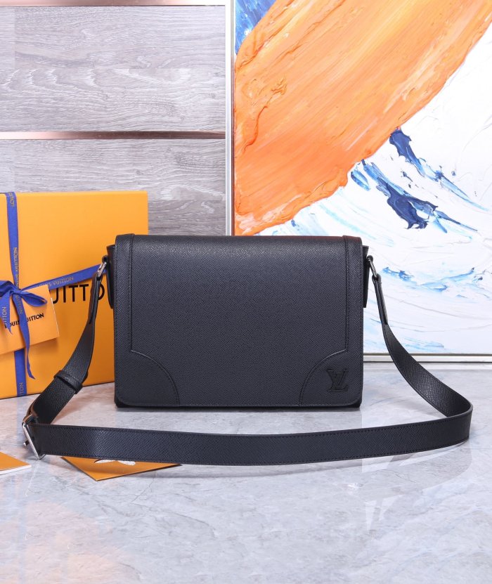 202204SS新作 Louis Vuitton ルイヴィトン メンズ ショルダーバッグスーパーコピー