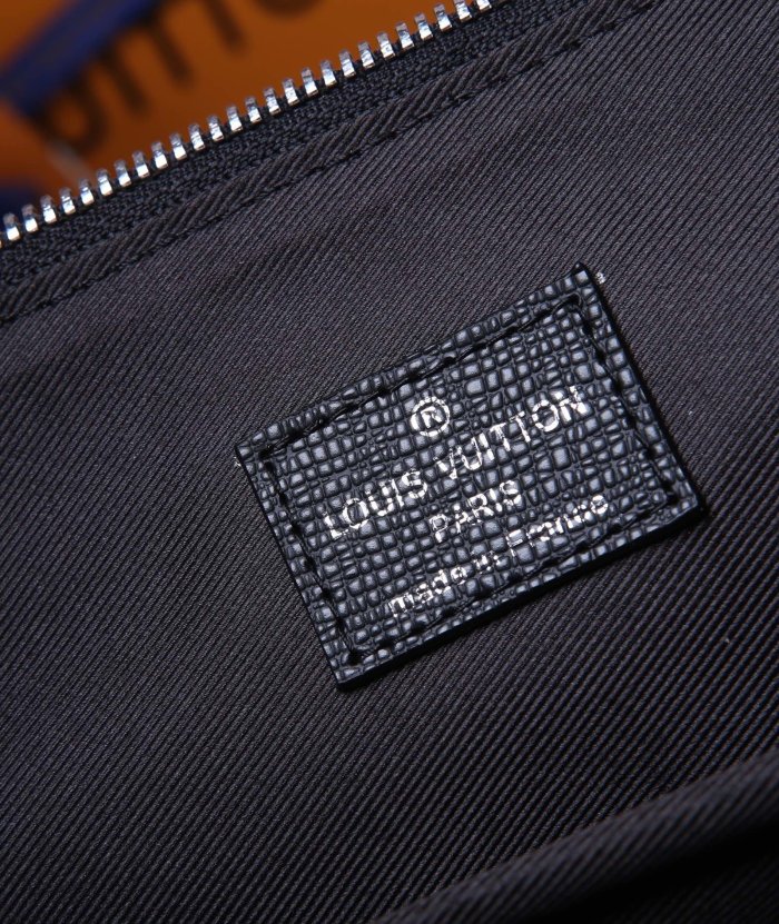 202204SS新作 Louis Vuitton ルイヴィトン メンズ ショルダーバッグスーパーコピー