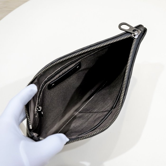 202204SS新作BottegaVeneta ボッテガヴェネタメンズ ハンドバックスーパーコピー