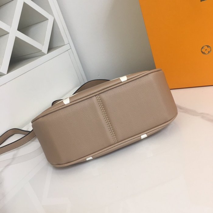 202204SS新作 Louis Vuitton ルイヴィトン レディース ショルダーバッグスーパーコピー