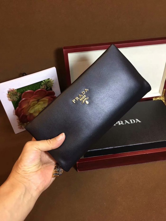 202204SS新作Gucci グッチ 長財布スーパーコピー