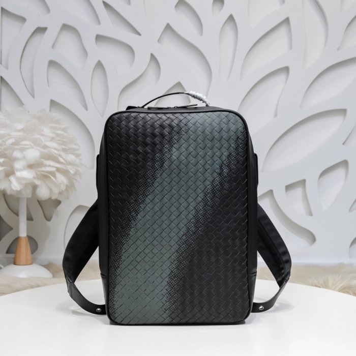 202204SS新作BottegaVeneta ボッテガヴェネタメンズ リュックバックスーパーコピー