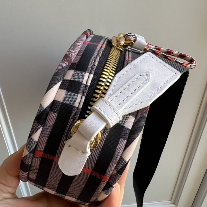 202204SS新作Burberry バーバリーレディース ショルダーバック スーパーコピー