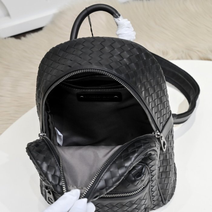 202204SS新作BottegaVeneta ボッテガヴェネタメンズ リュックバックスーパーコピー