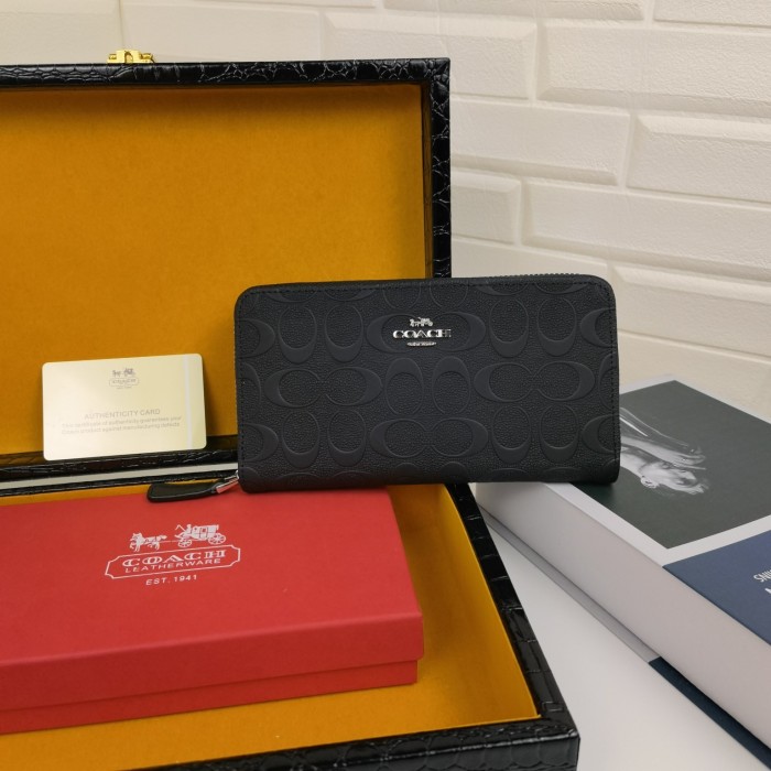 202205SS新作Coachコーチ長財布スーパーコピー