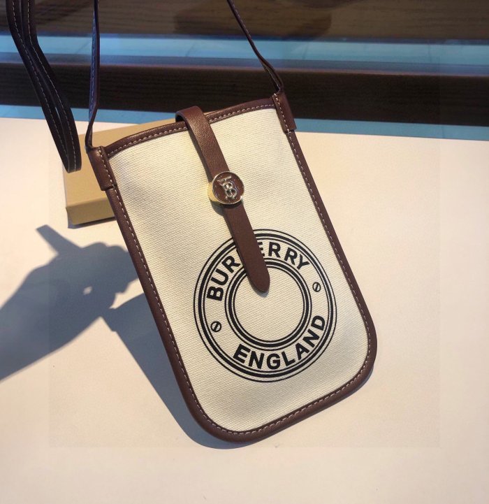 202205Burberryバーバリーケース最新全機種11 Pro/11/Xs Max/Xr/XS/iPhone7/7P/8/8P/ iPhone12/iPhone13