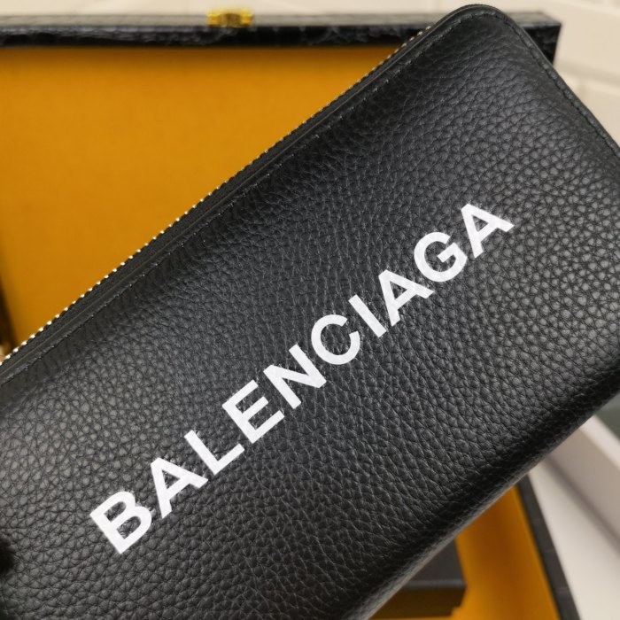 202205SS新作Balenciaga バレンシアガ長財布スーパーコピー