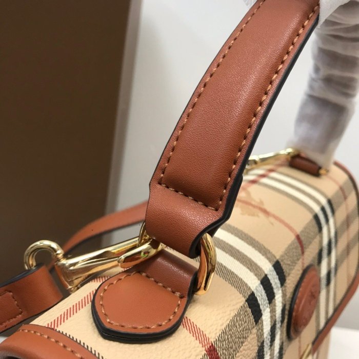 202205SS新作Burberryバーバリーレディース ショルダーバック スーパーコピー