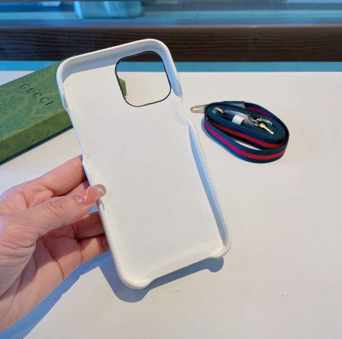 202205Gucciグッチ ケース最新全機種13 Pro/11/Xs Max/Xr/XS/iPhone7/7P/8/8P/iPhone12/13