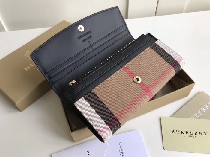 202205SS新作Burberryバーバリー 長財布スーパーコピー