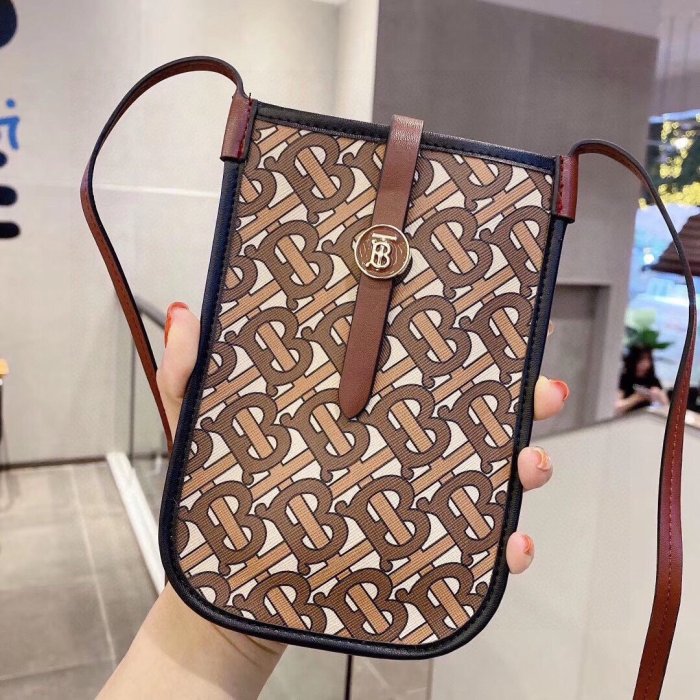 202205Burberryバーバリーケース最新全機種11 Pro/11/Xs Max/Xr/XS/iPhone7/7P/8/8P/ iPhone12/iPhone13