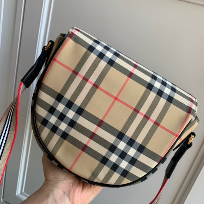 202205SS新作Burberryバーバリーレディース ショルダーバック スーパーコピー
