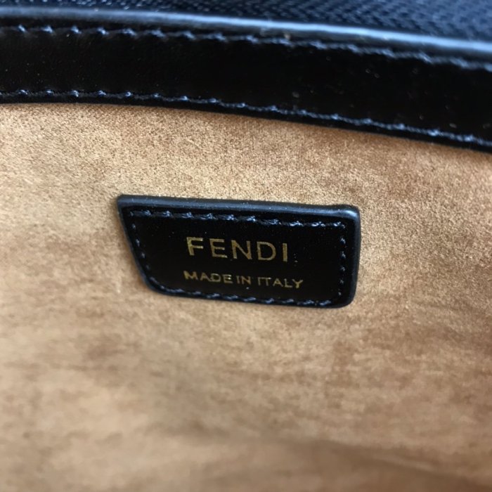 202205SS新作Fendiフェンディレディース ハンドバックスーパーコピー