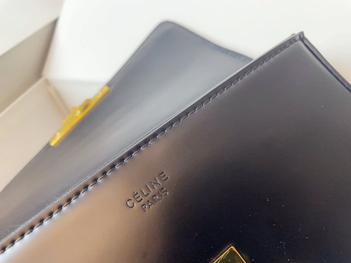 202205SS新作CELINEセリーヌレディース ショルダーバックスーパーコピー