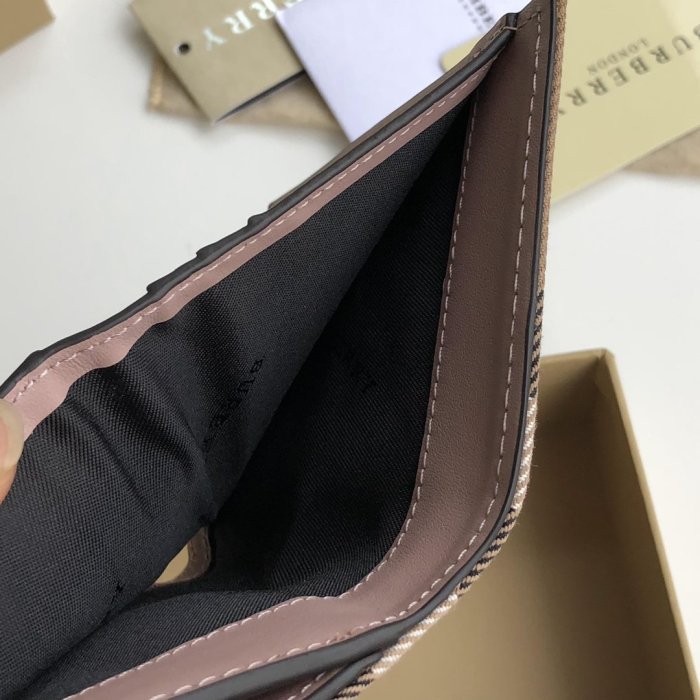 202205SS新作Burberryバーバリー短財布スーパーコピー