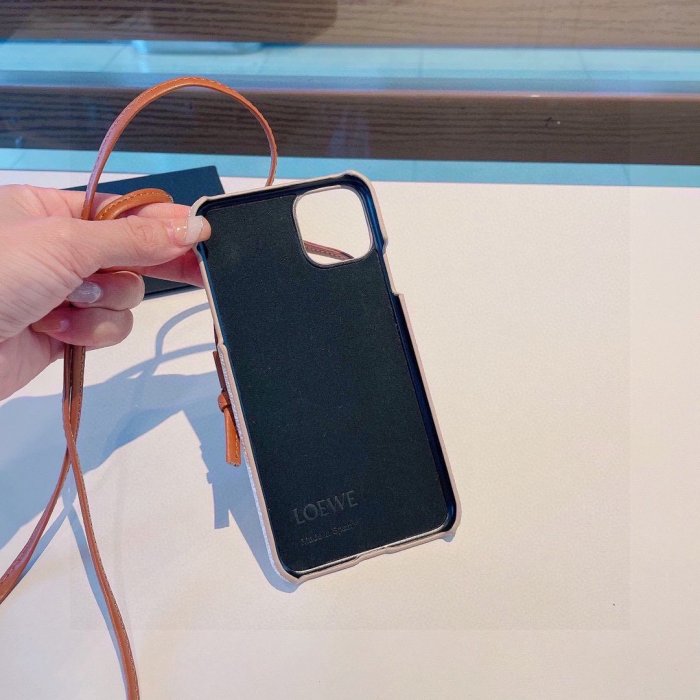 202205ロエベ/Loewe ケース最新全機種11 Pro/11/Xs Max/Xr/XS/iPhone7/7P/8/8P/iPhone12/13