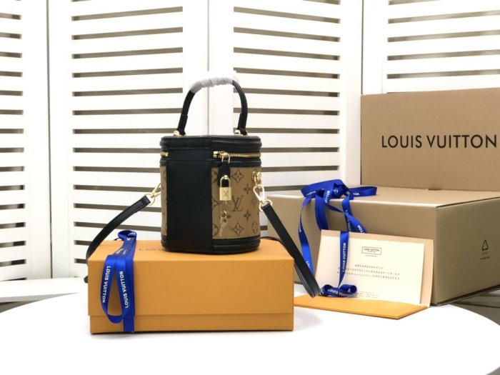 202205SS新作LOUIS VUITTONルイヴィトン レディース ショルダーバックスーパーコピー