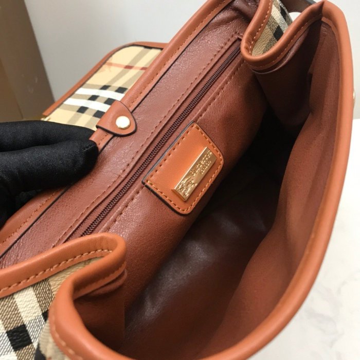 202205SS新作Burberryバーバリーレディース ショルダーバック スーパーコピー
