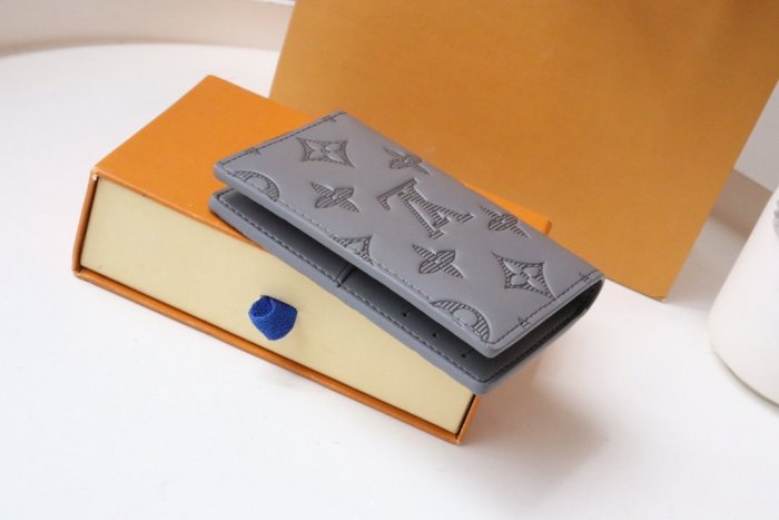 202206SS新作Louis Vuitton ルイヴィトン短財布スーパーコピー