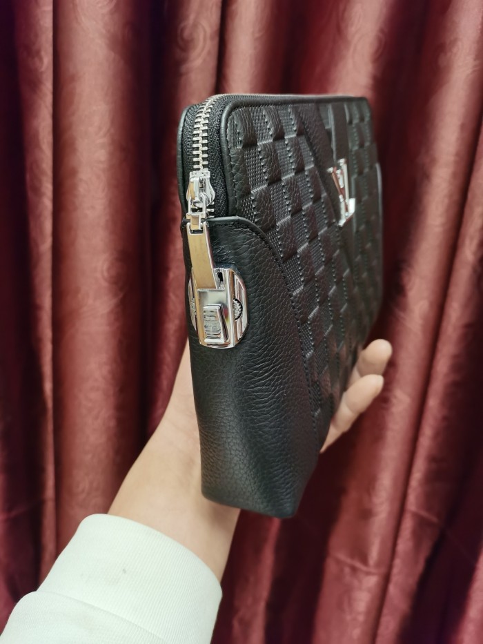 202205SS新作 Louis Vuitton ルイヴィトン メンズ ハンドバックスーパーコピー