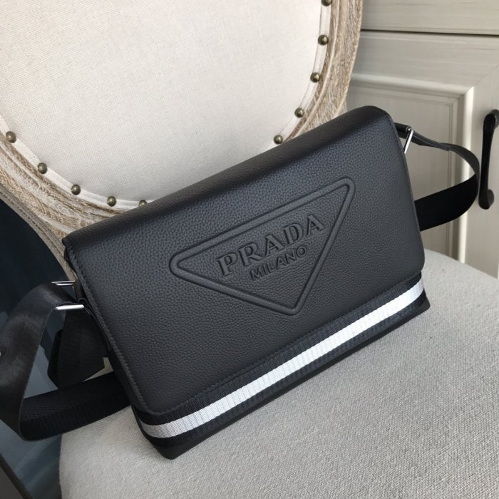 202205SS新作Pradaプラダメンズ ショルダーバックスーパーコピー