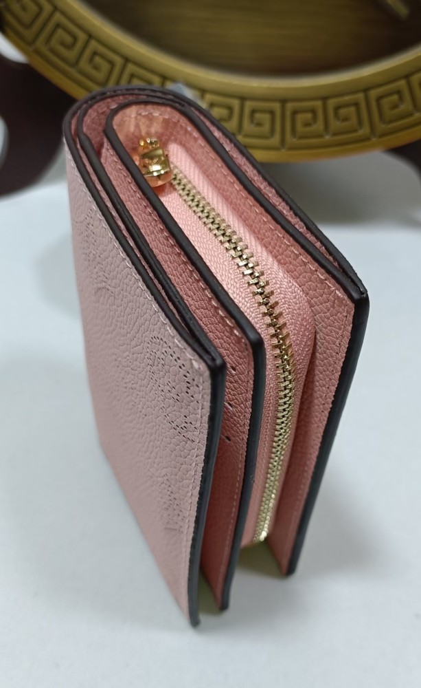 202206SS新作Louis Vuitton ルイヴィトン 短財布スーパーコピー