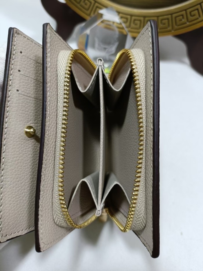 202206SS新作Louis Vuitton ルイヴィトン 短財布スーパーコピー