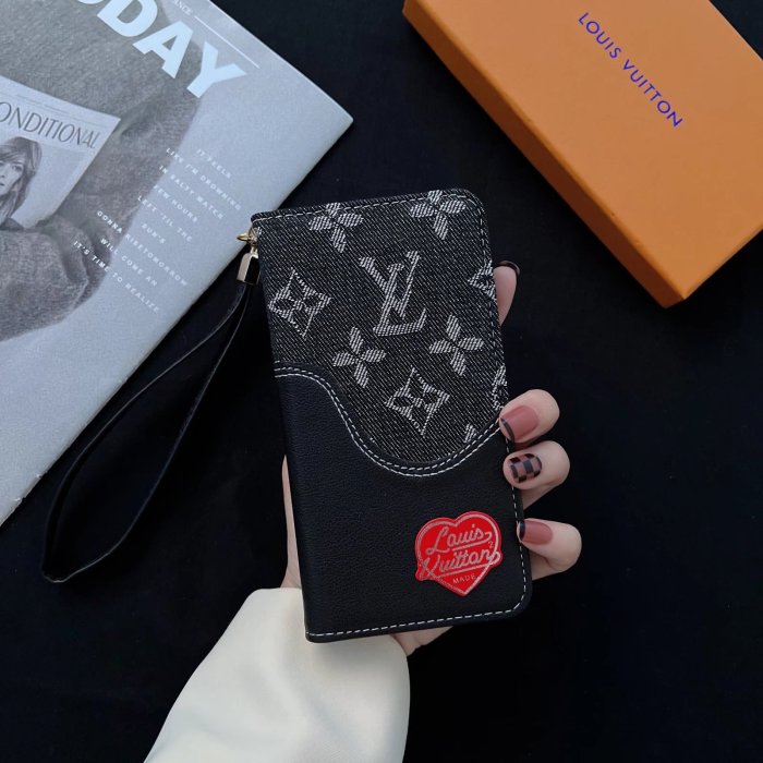 202205ルイヴィトン/Louis Vuitton ケース最新全機種13 Pro/11/Xs Max/Xr/XS/iPhone7/7P/8/8P/iPhone12 4色