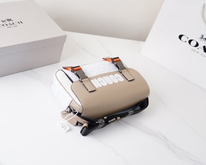 202205SS新作 Coach コーチ メンズ ショルダーバッグ スーパーコピー