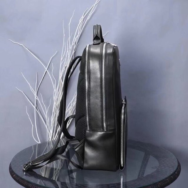 202205SS新作Pradaプラダメンズ リュックバックスーパーコピー