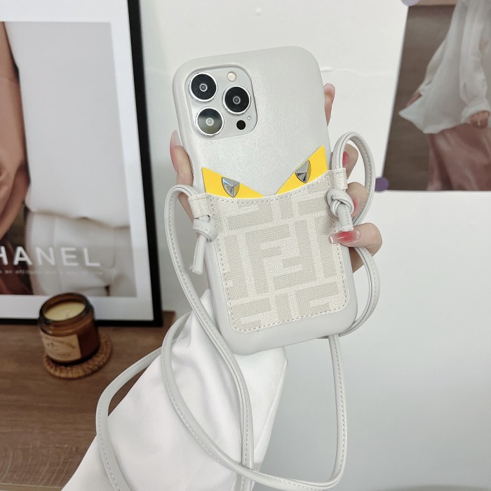 202205フェンディ/Fendiケース最新全機種11 Pro/11/Xs Max/Xr/XS/iPhone7/7P/8/8P/ iPhone12/iPhone13 3色