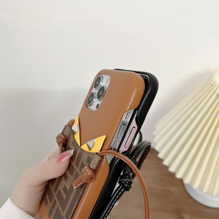 202205フェンディ/Fendiケース最新全機種11 Pro/11/Xs Max/Xr/XS/iPhone7/7P/8/8P/ iPhone12/iPhone13 3色