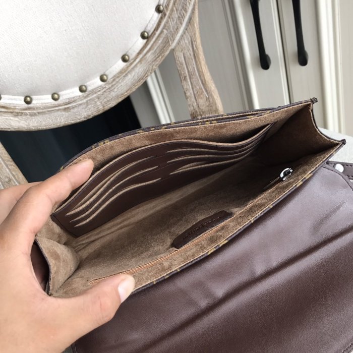 202205SS新作 Louis Vuitton ルイヴィトン メンズ ショルダーバッグスーパーコピー