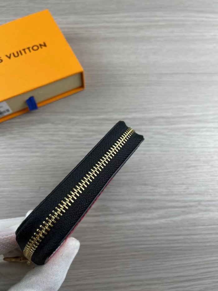 202206SS新作Louis Vuitton ルイヴィトン 短財布スーパーコピー