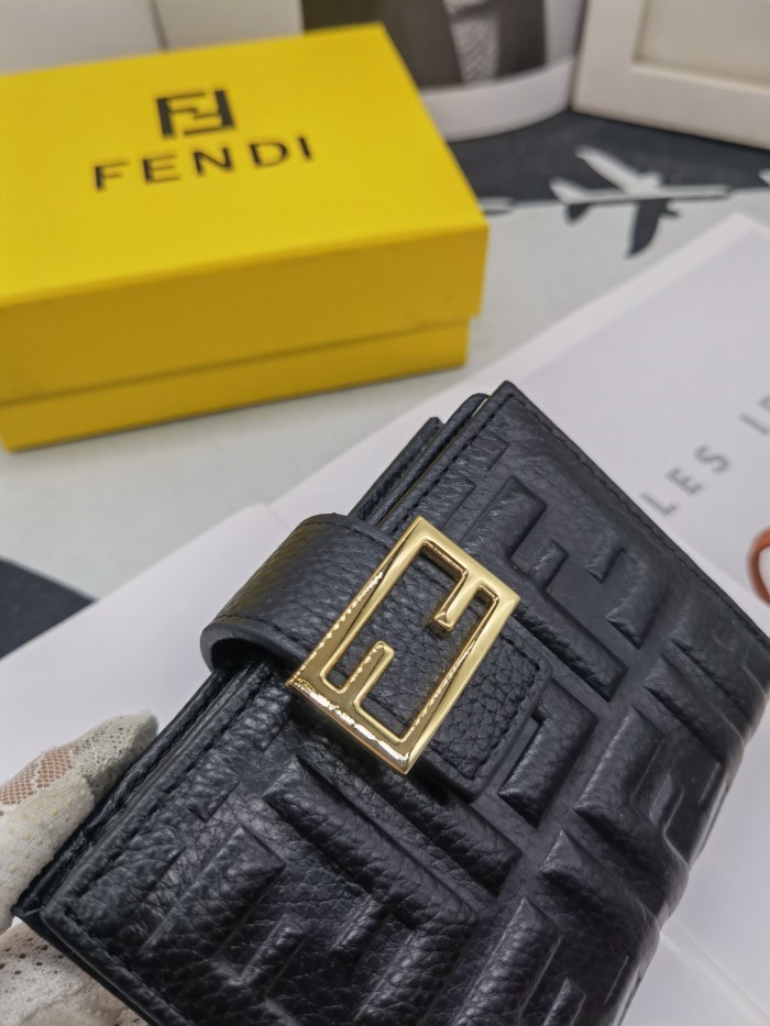 202205SS フェンディFendi新作通販 短財布スーパーコピー