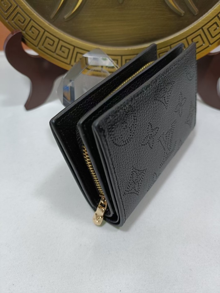 202206SS新作Louis Vuitton ルイヴィトン 短財布スーパーコピー